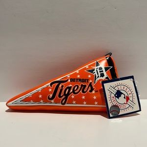 NWT MLB Detroit Tigers Flag Plush - Genuine Major League Merchandise